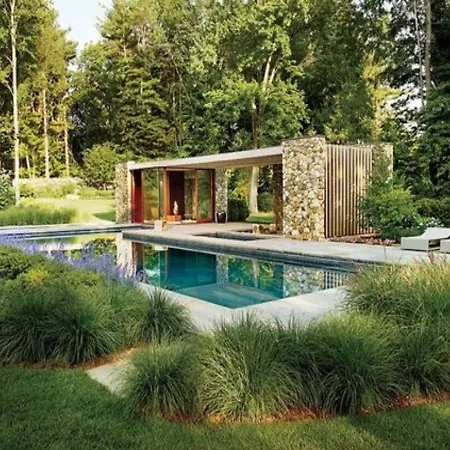 Suave Holiday In With Garden Aywaille