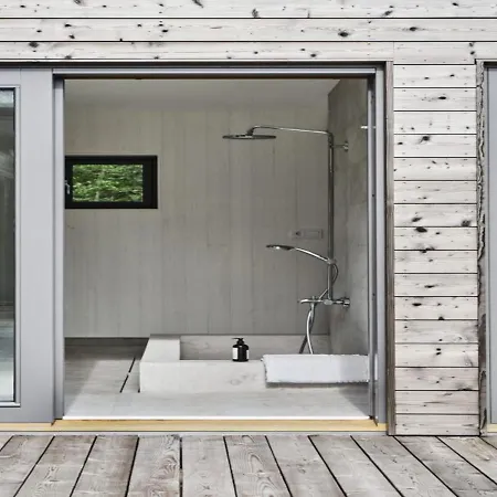 Suave Holiday In With Garden
